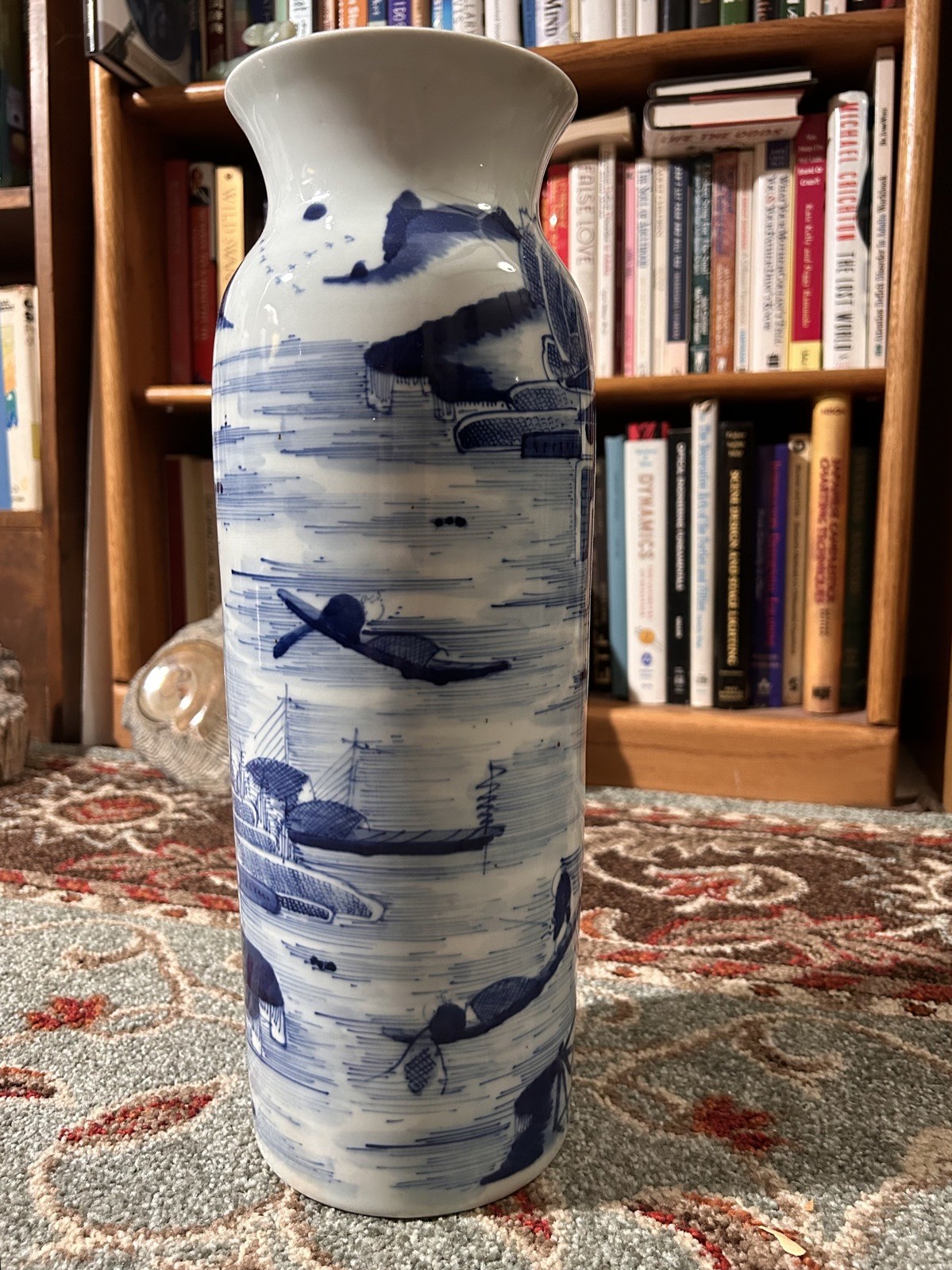 Rare Qing dynasty Shunzhi period Blue and White Mountain Landscape Vase