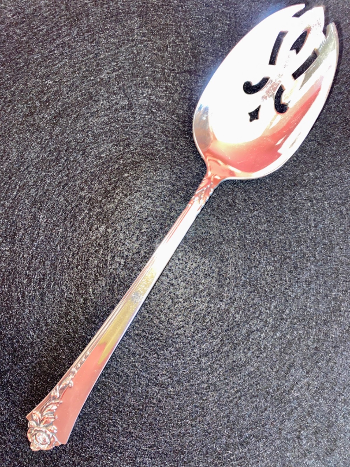 c. 1946 Damask Rose STERLING Silver 8 1/4″ Slotted Serving Spoon, Oneida
