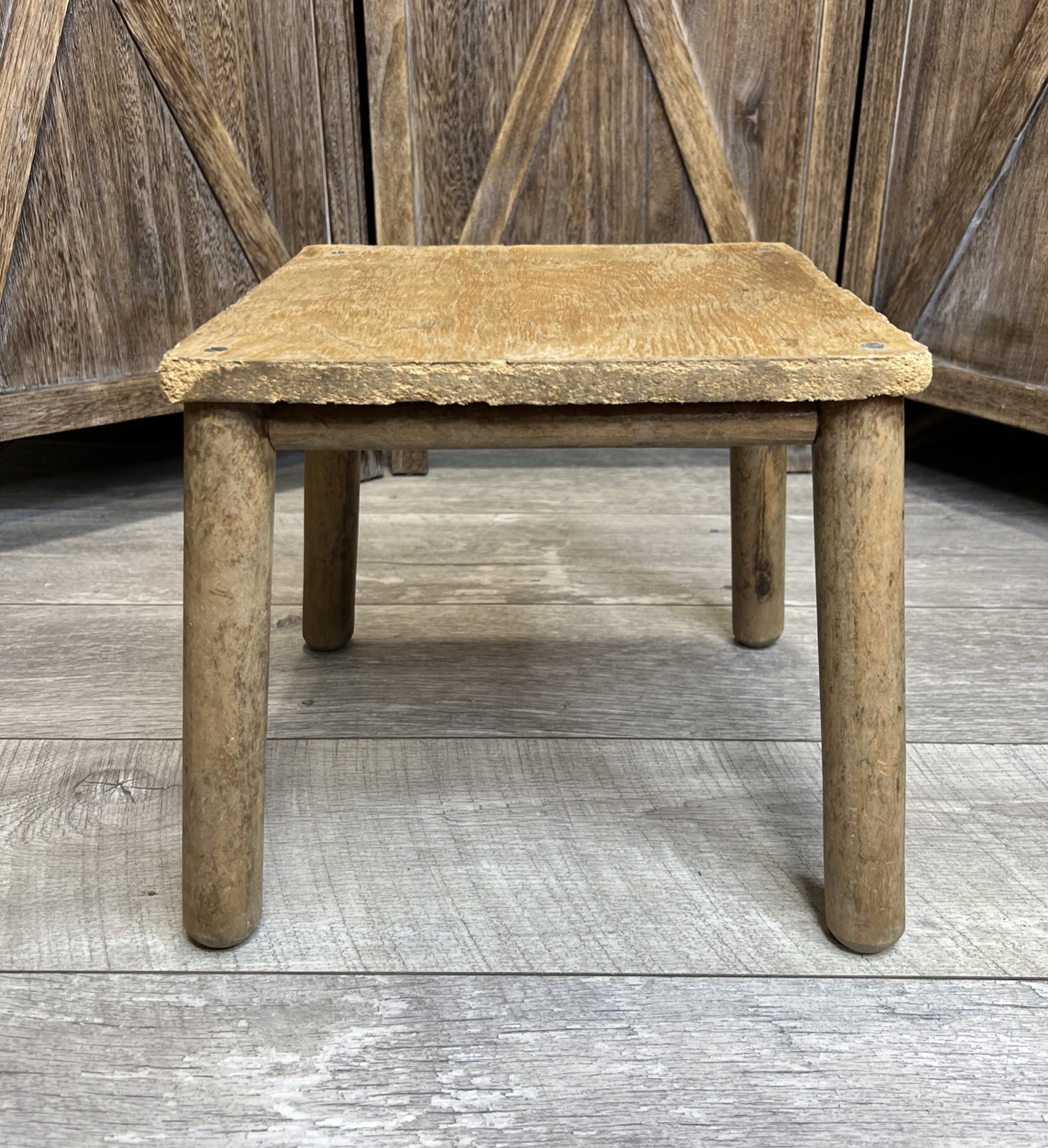 Vintage Milk Stool / Plant Stand Farmhouse Country Primitive Rustic Cottagecore