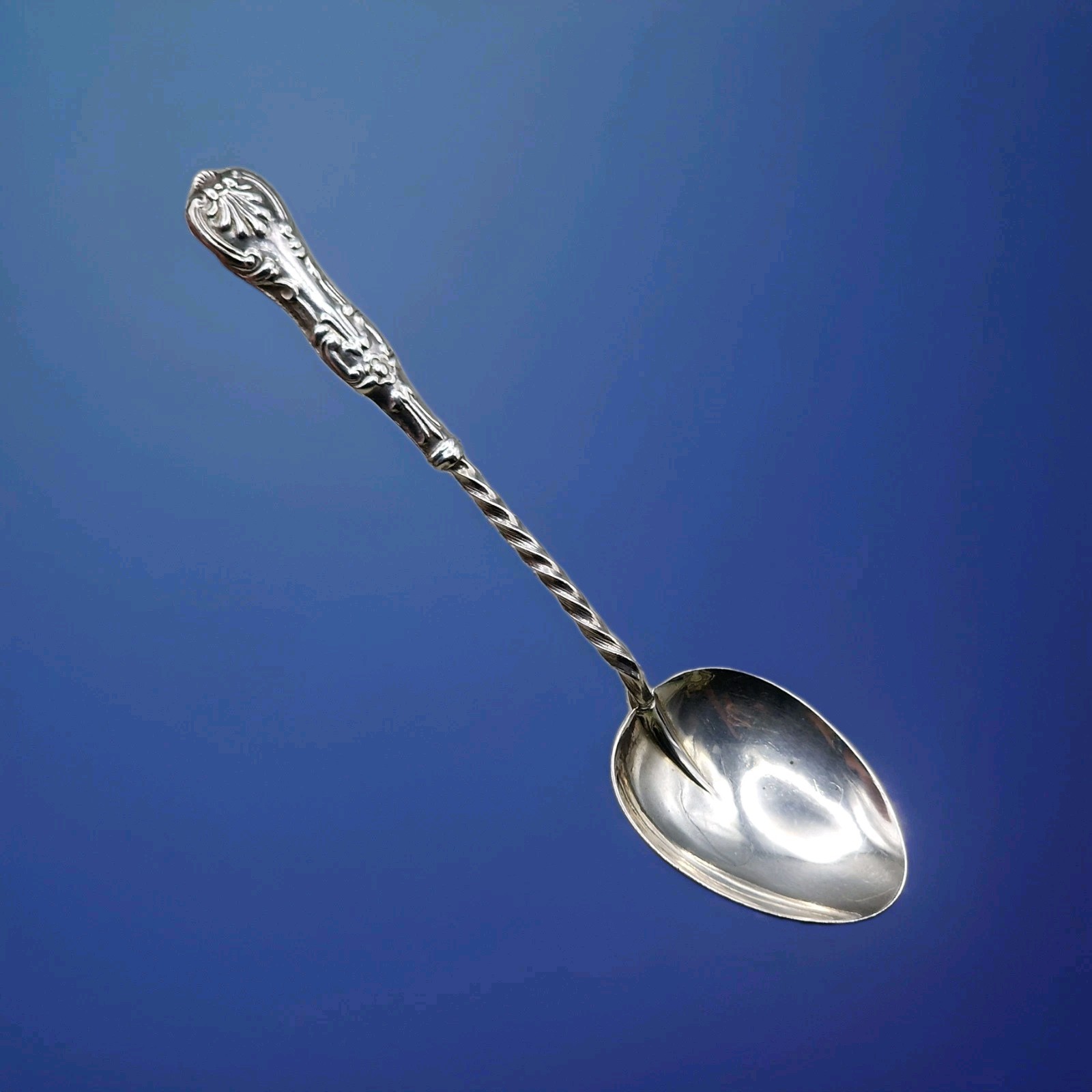 Antique Sterling Silver Kings Pattern Teaspoon by William Devenport 1939