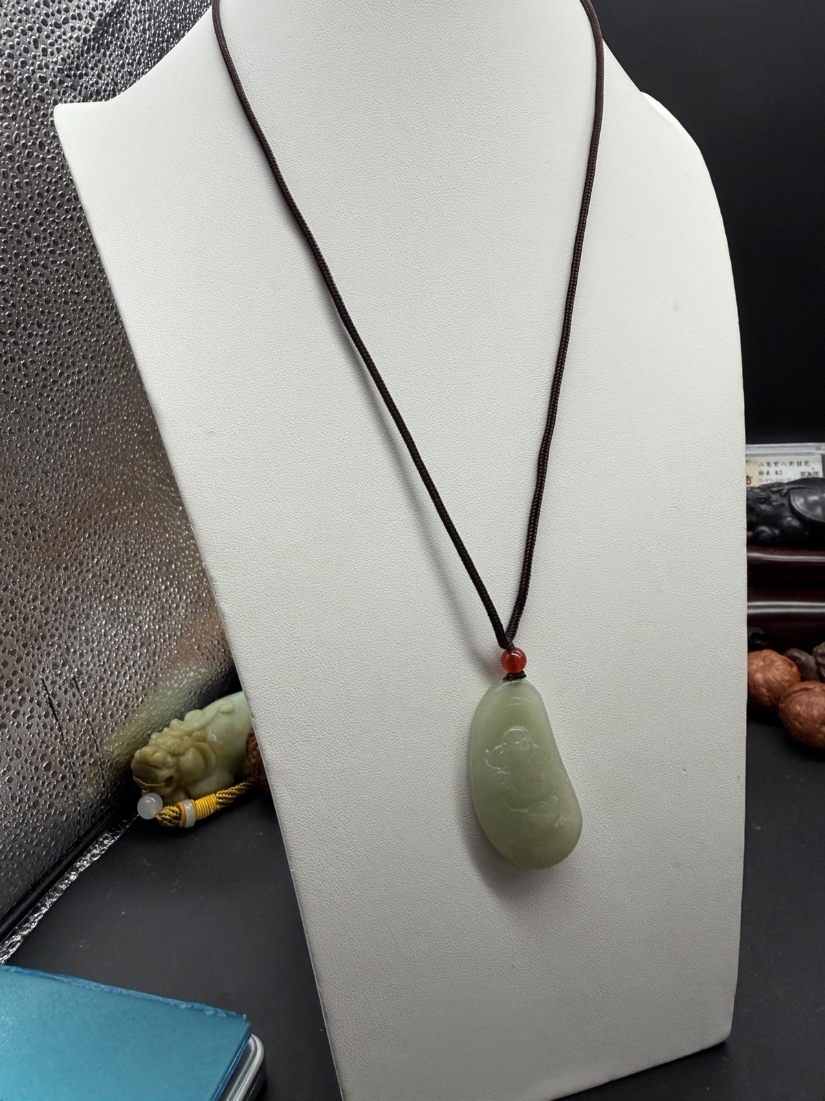 100%Hetian jade carved the laughing Maitreya apendant和田玉青海料雕刻笑口弥勒吊坠49.6×24.8x6mm