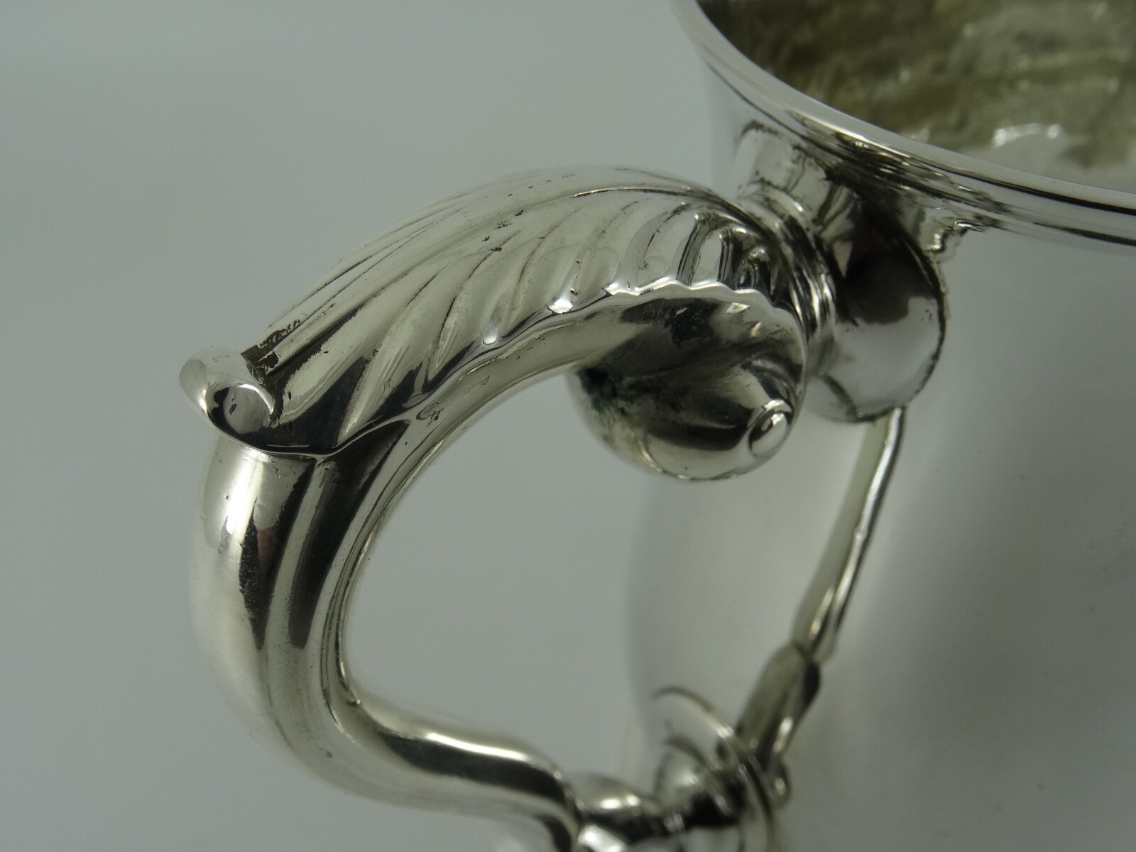 SOLID STERLING SILVER LARGE ENGLISH ANTIQUE GEORGE II TANKARD LONDON 1754 400G