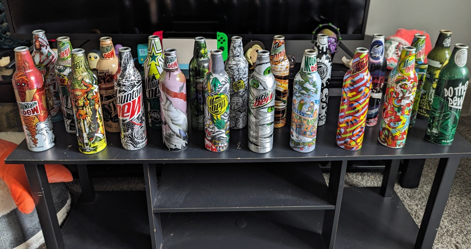 21-Piece Collector’s Set of 16oz Mountain Dew Bottles | Green Label Art