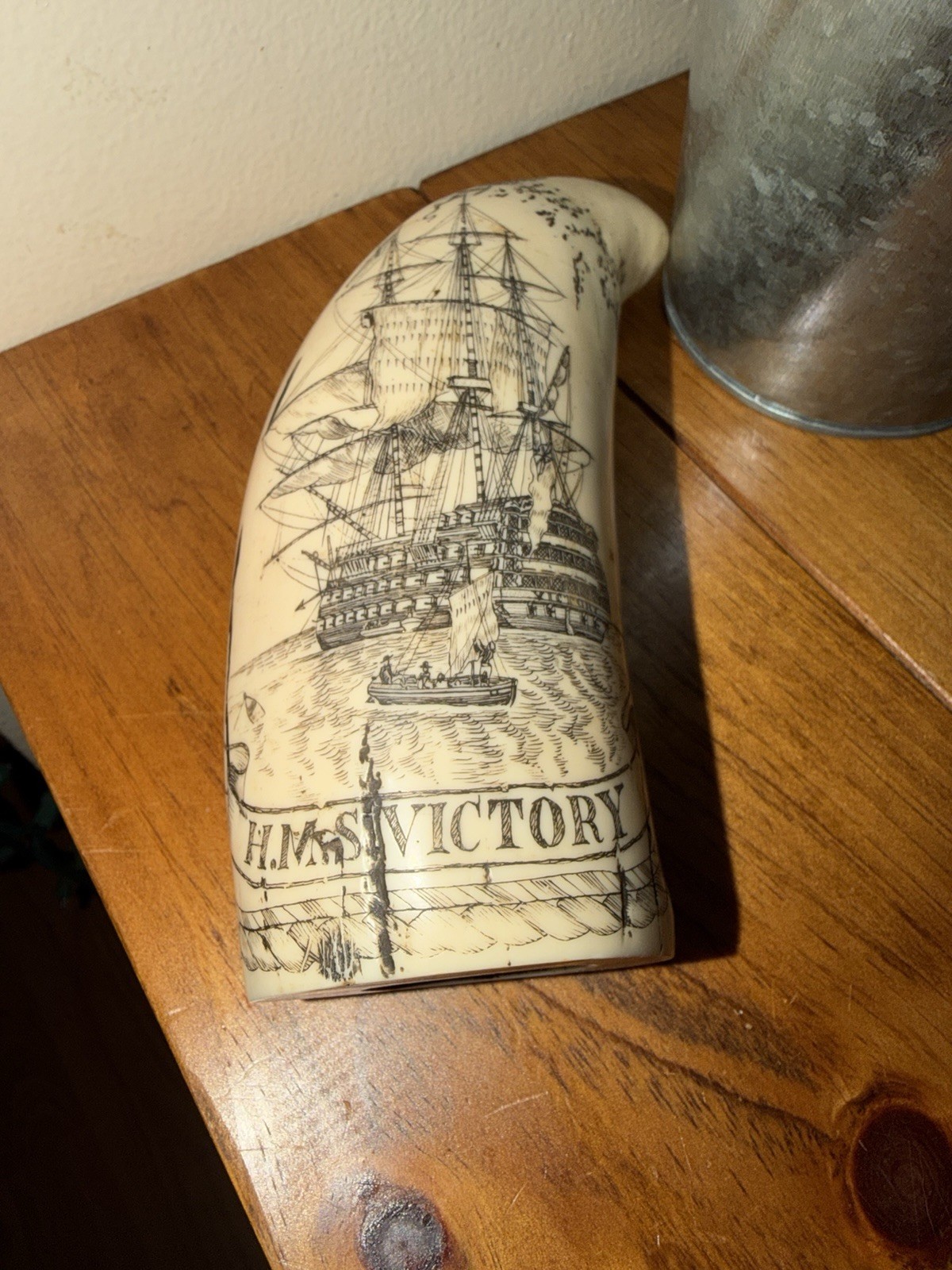 SCRIMSHAW RESIN REPRODUCTION WHALE TOOTH WITH HORATIO NELSON AND HMS VICTORY