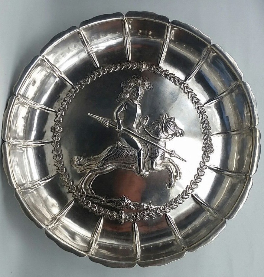8.5 ” Impressive Silver bowl a dutch knight rider on horseback C 1812 311 gram