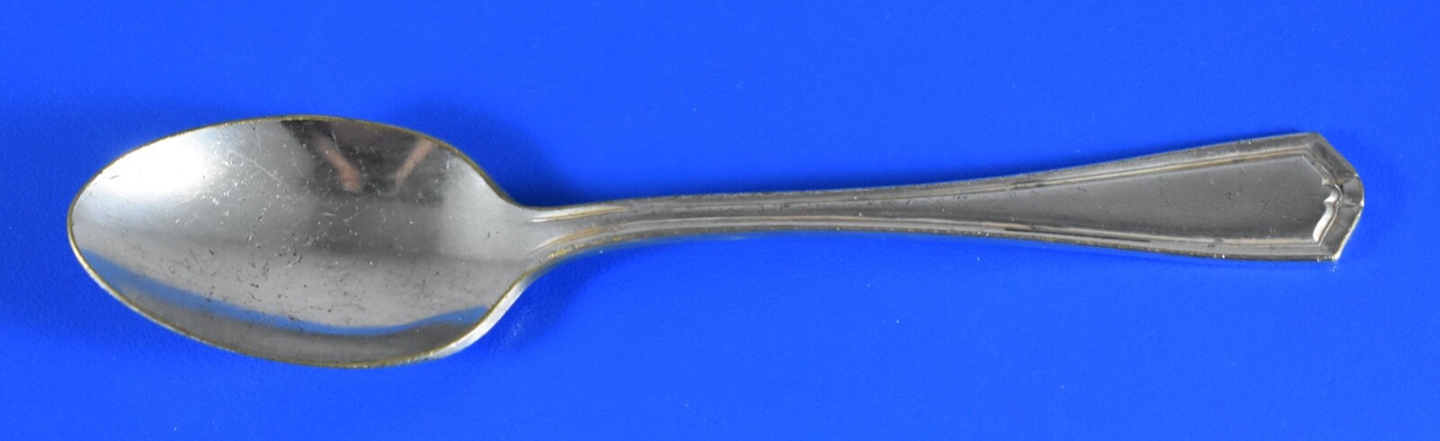 VINTAGE ONEIDA HOTEL PLATE SPOON 15cm