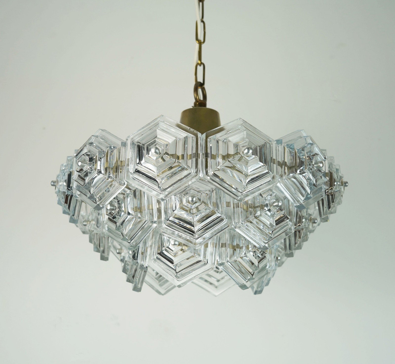 3-tier mid century PENDANT LIGHT 27 hexagonal glass panels 1960s 70s chandelier