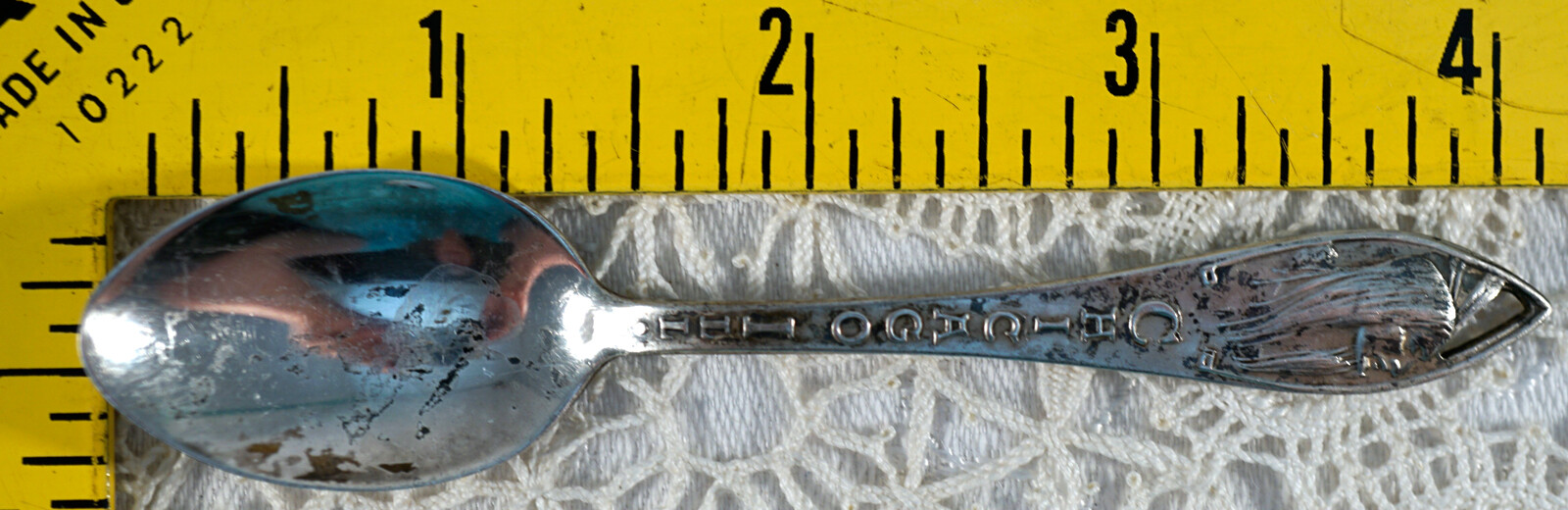Sterling Silver Souvenir Spoon Chicago Indian in Profile Bell Trading Post 9.5 g