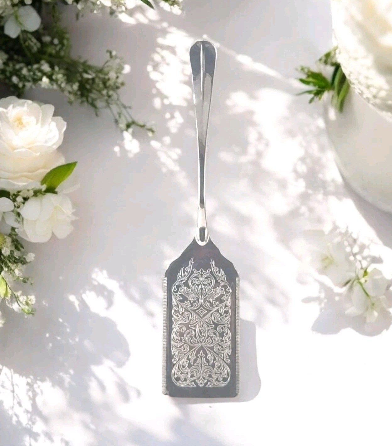 Italian Etched Cake Cutter Server Silverplate Pristine 11.75 In Serrated Edge
