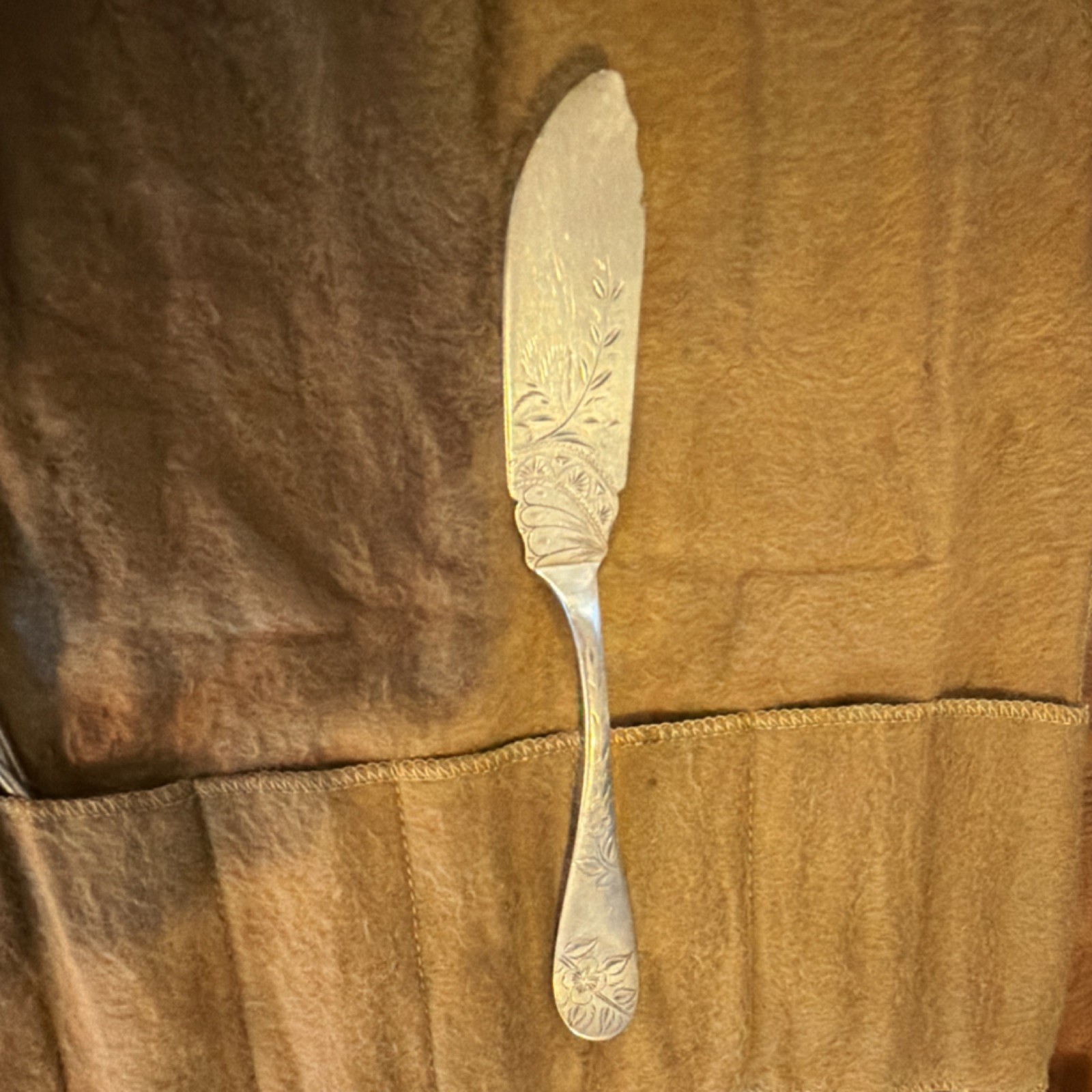 Sterling Silver Floral Engraved Victorian Butter Knife, 35g, Approx. 7.5 Inch