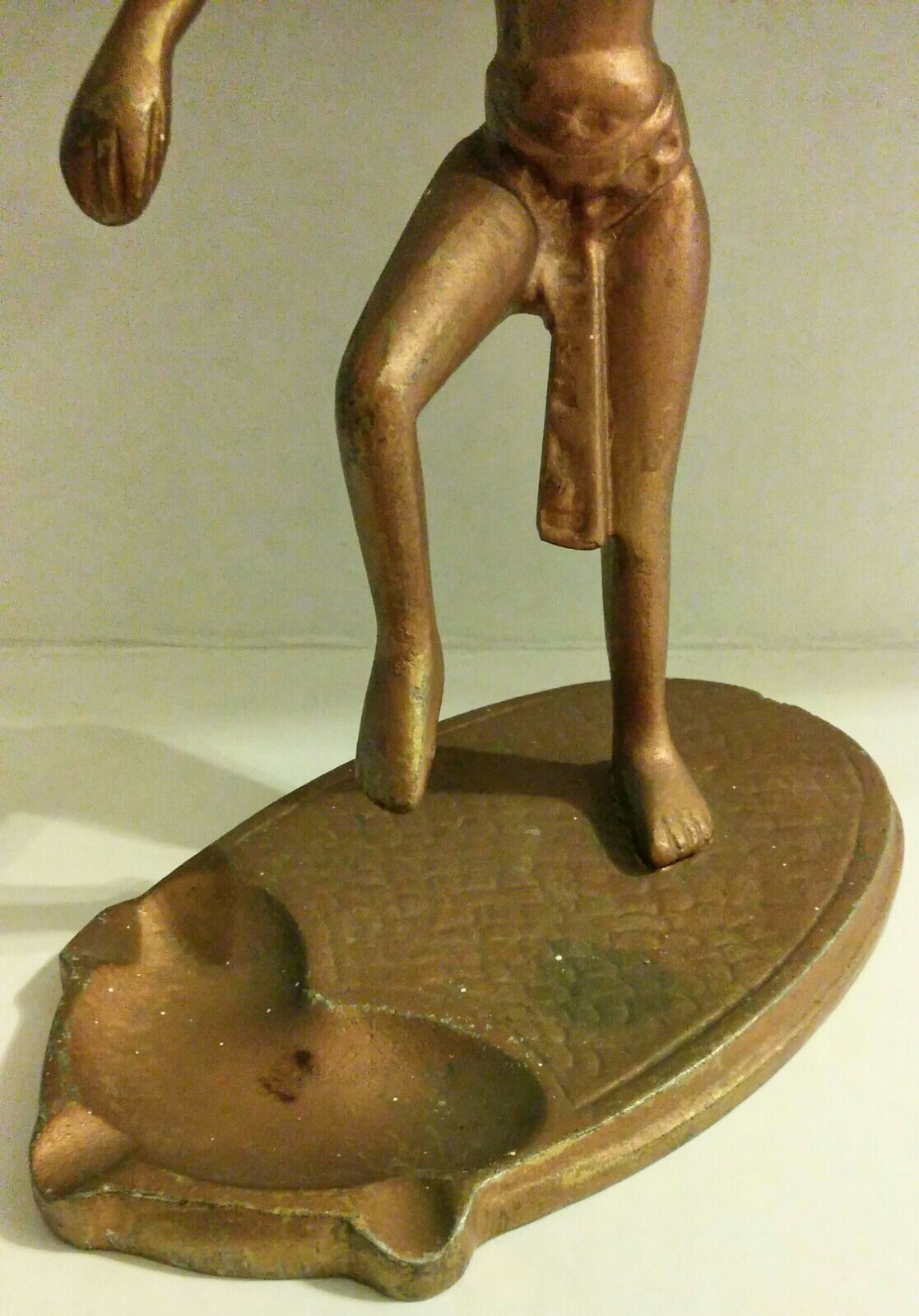ART DECO NUDE EGYPTIAN REVIVAL ASHTRY – LOOK !