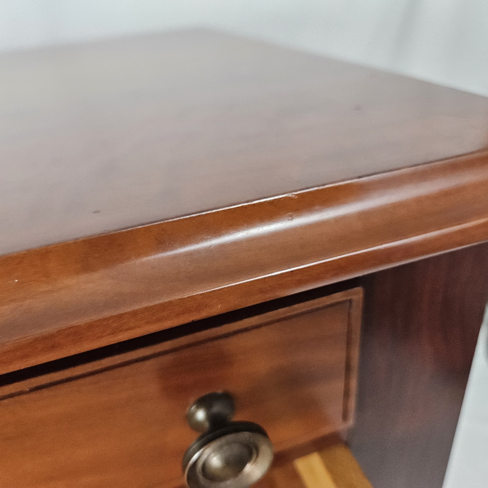 Eldred Wheeler Cherry Nightstand Side Table 2 Drawer Sheraton Vintage Primitive
