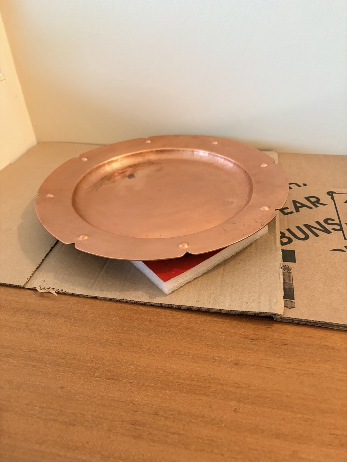 ANTIQUE ARTS AND CRAFTS HEAVY SOLID COPPER CHARGER PLATE LOVELY STYLE PIECE