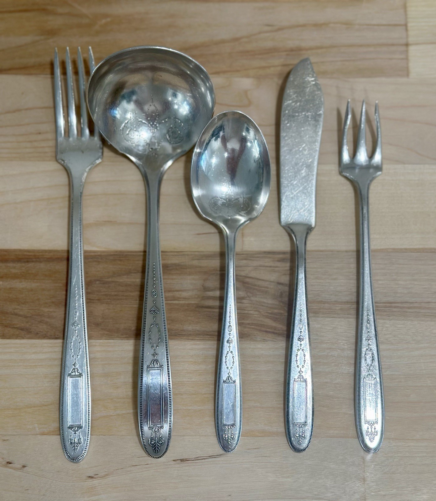 Vintage Community Oneida Grosvenor Silverplate 5-Piece Serving Replacement Set