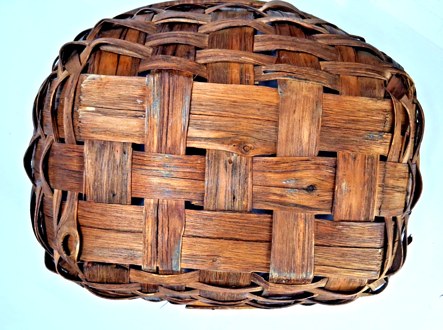 Antique Northeast Woven Black Ash Wood Splint 11.5″ Basket Oval Gathering Patina