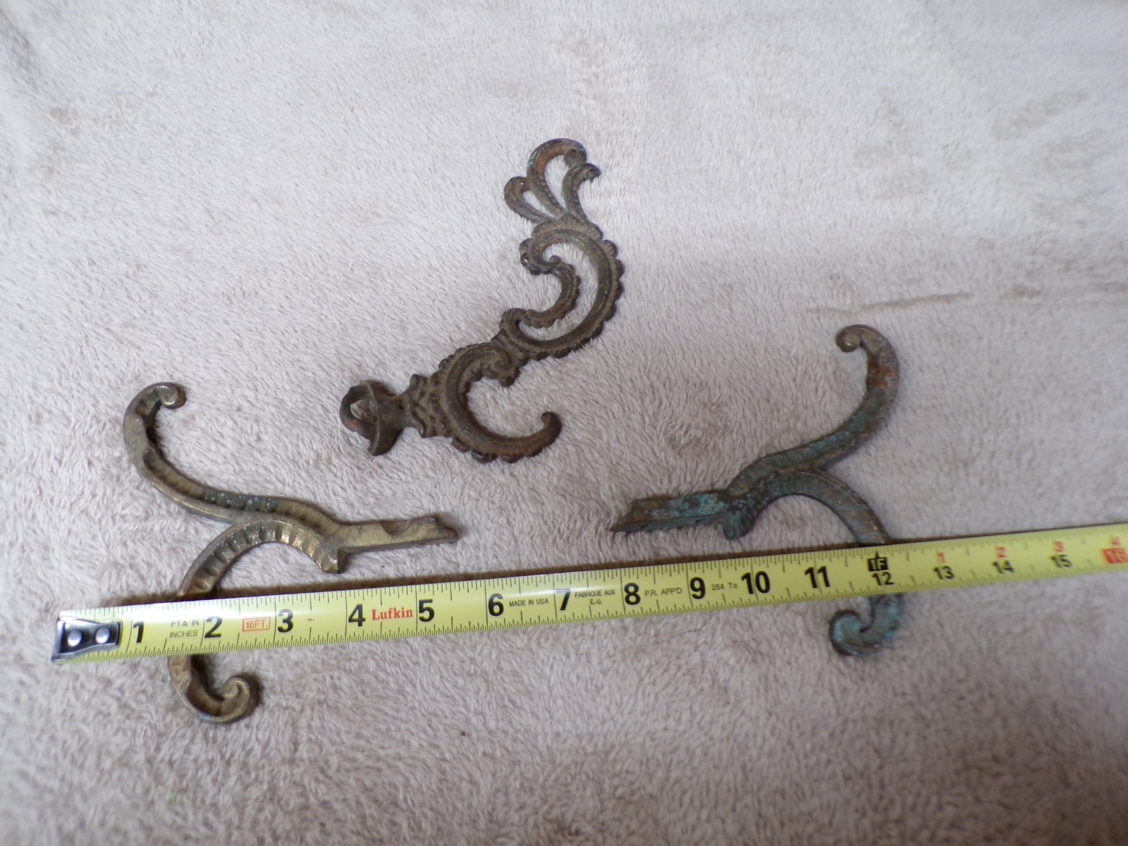 Antique Ornate cast iron hat coat hooks shelf mount 3 hooks cast