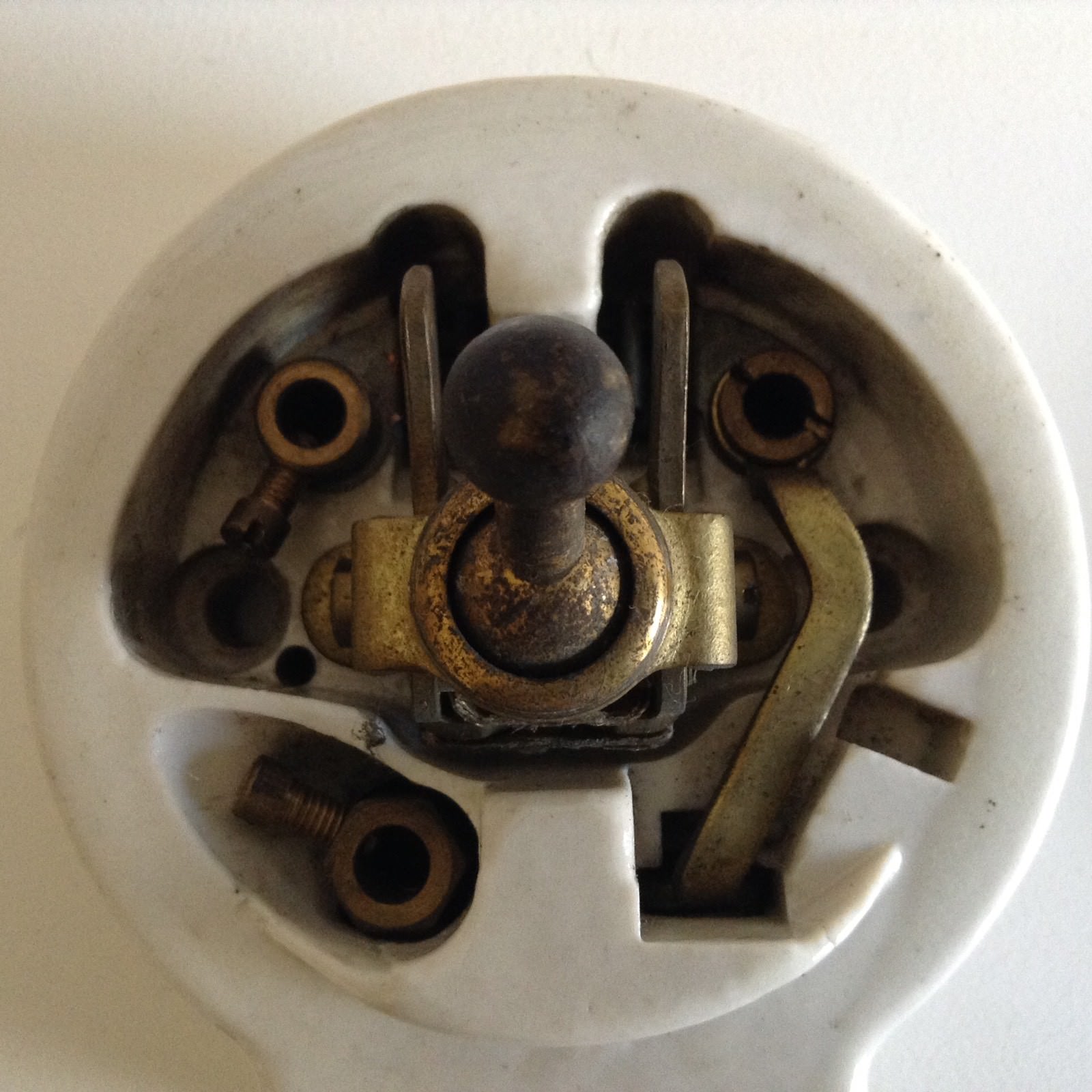 LARGE ANTIQUE ART DECO BRASS & CERAMIC DOLLY LIGHT INDUSTRIAL SWITCH SOCKET