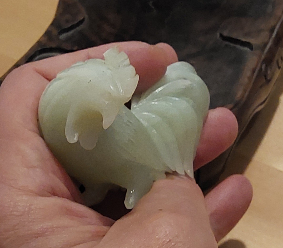 Hand Carved Bowing Asian Jade Long Tail Rooster/Cockerel/Chicken Figurine READ