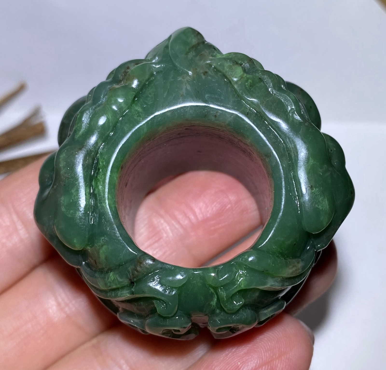 Certified 100% Natural Hetian Jade Pixiu Thumb Ring Hand-Carved Feng Shui Lucky
