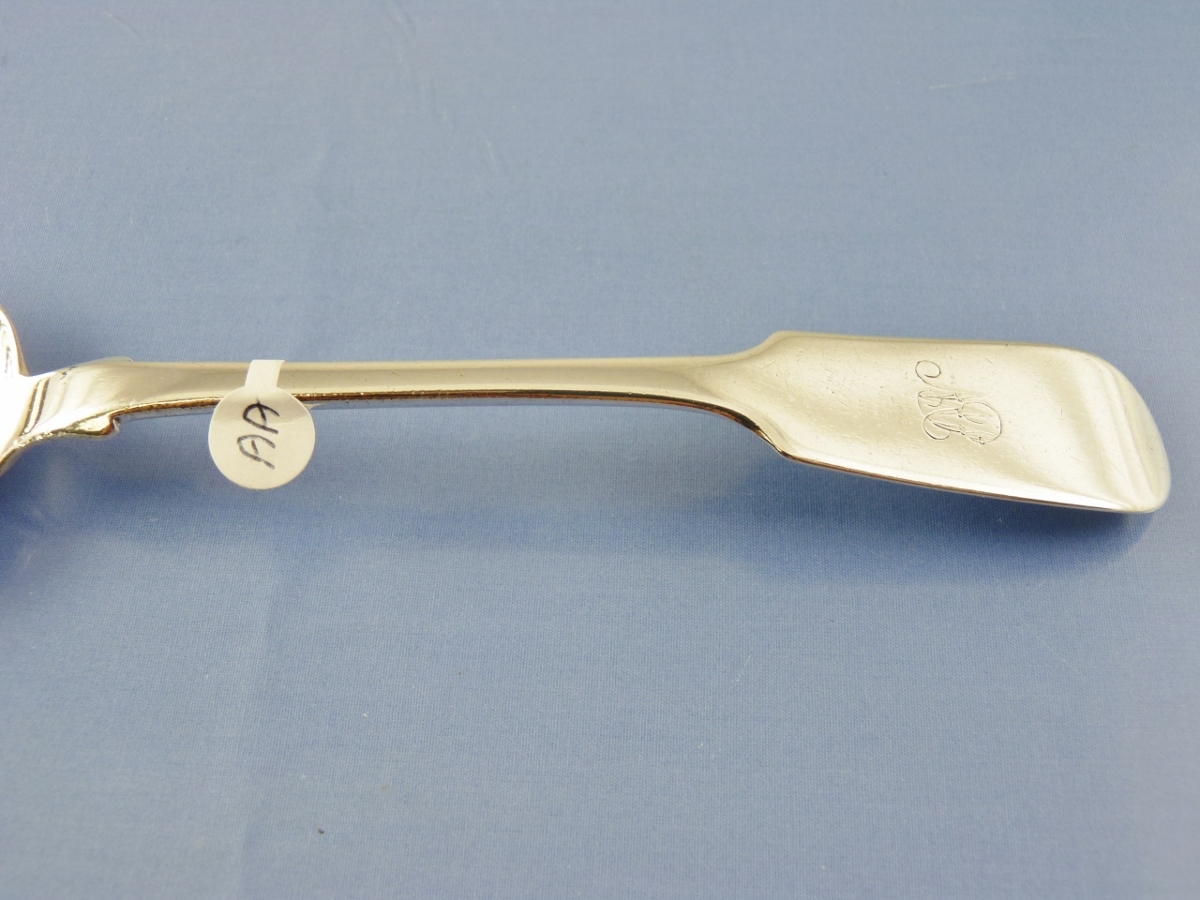 FIDDLE BACK TIPPED TABLE SPOON STERLING ROBERT WILKES 1847-1880 “MP” aa CANADA