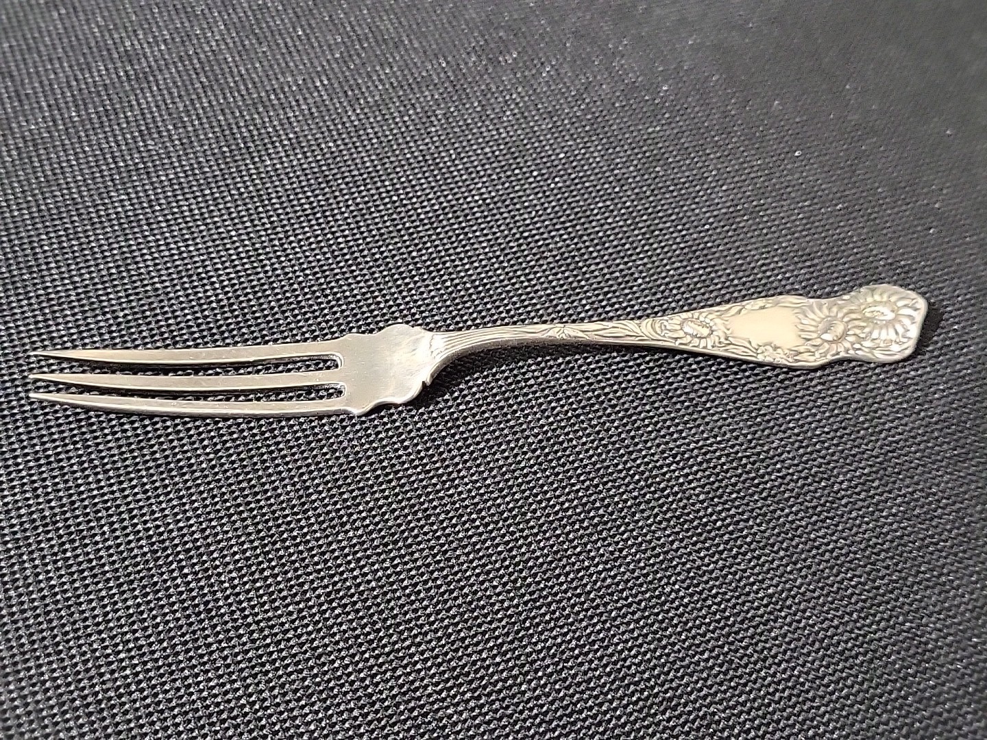 Antique Hamilton & Diesinger Sunflower Sterling Silver Lemon Fork 13g