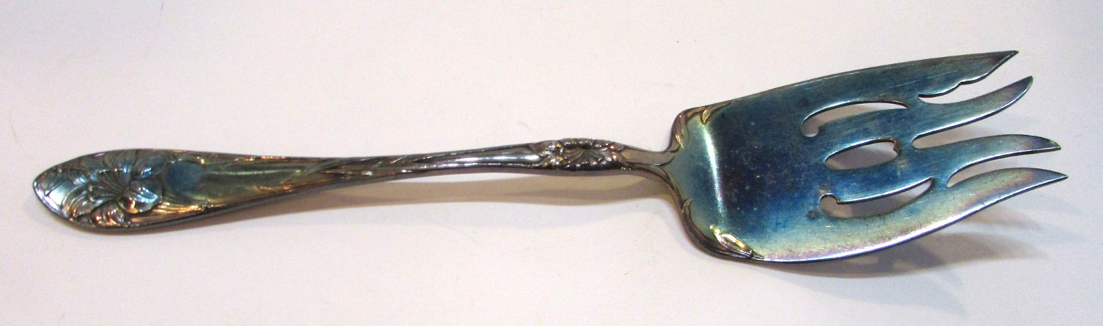 Old 1907 Easter Lily Flower Art Nouveau Alvin Antique Silverplate Serving Fork