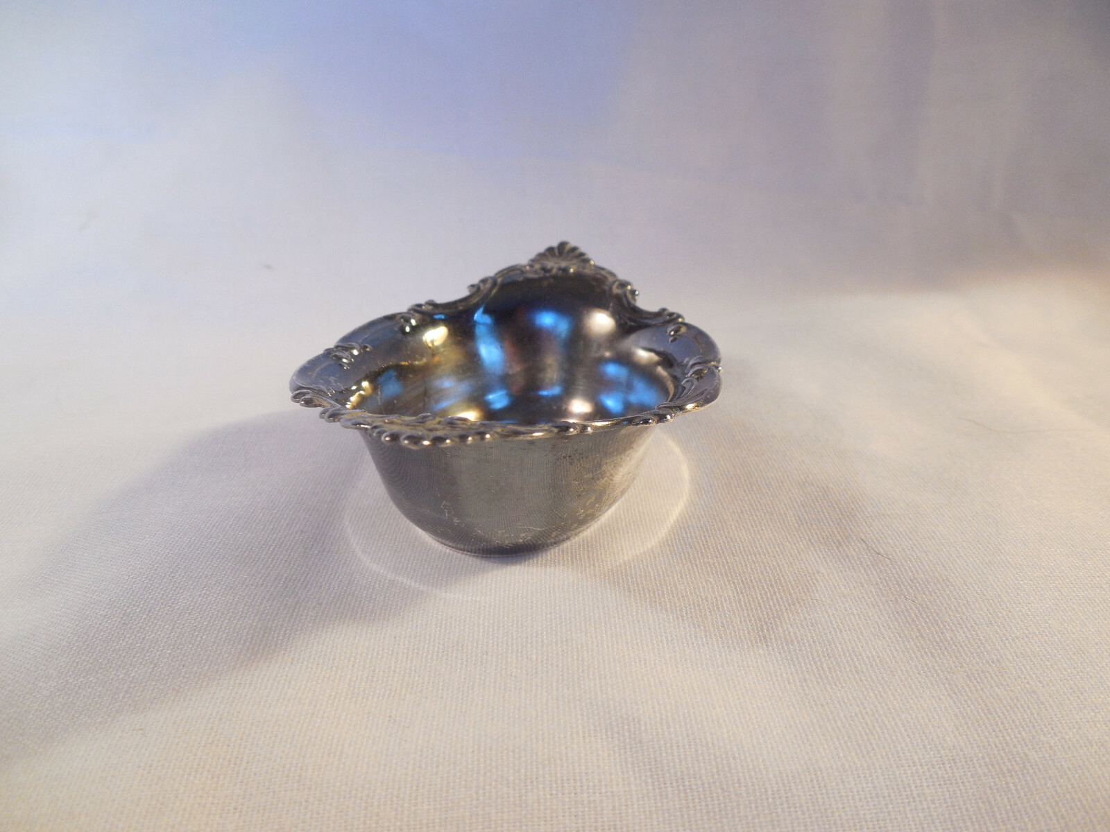 Gorham Strasbourg yc176 silverplate nut dish bon bon bowl Rare!