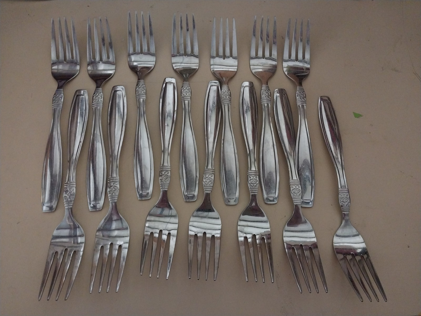 14 onieda salad forks Silverware used stainless steel