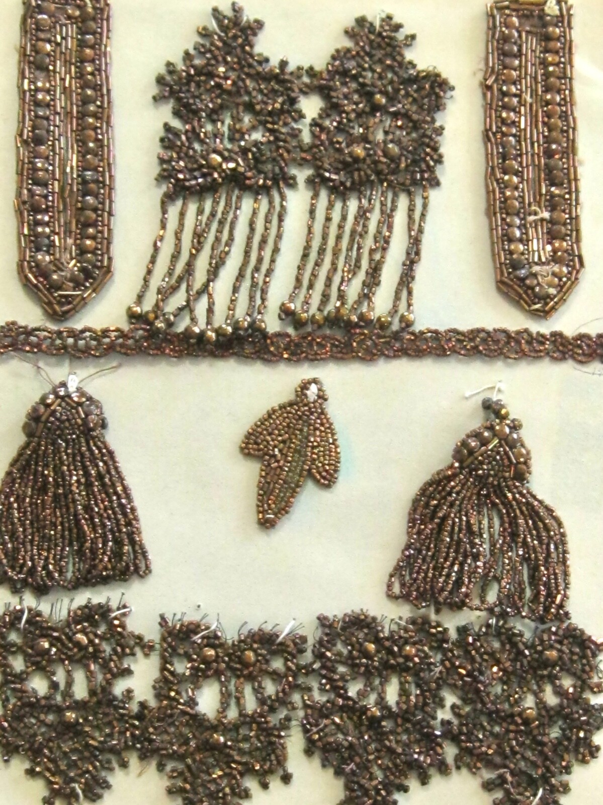 RARE DISPLAY CARD 1880’S 1900 BRONZE GLASS BEAD BEADED PASSEMENTERIE TASSEL TRIM