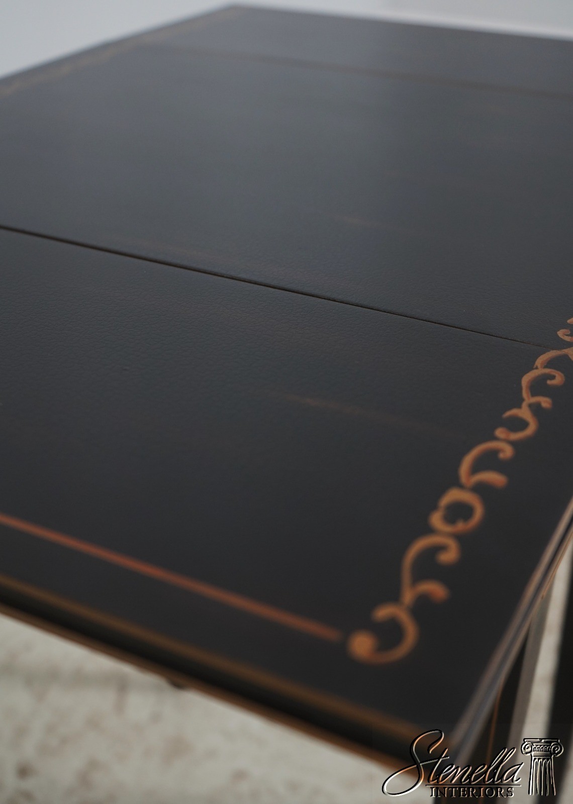 L72090: SHERRILL Black & Gold Crackle Paint Pembroke Drop Leaf Table