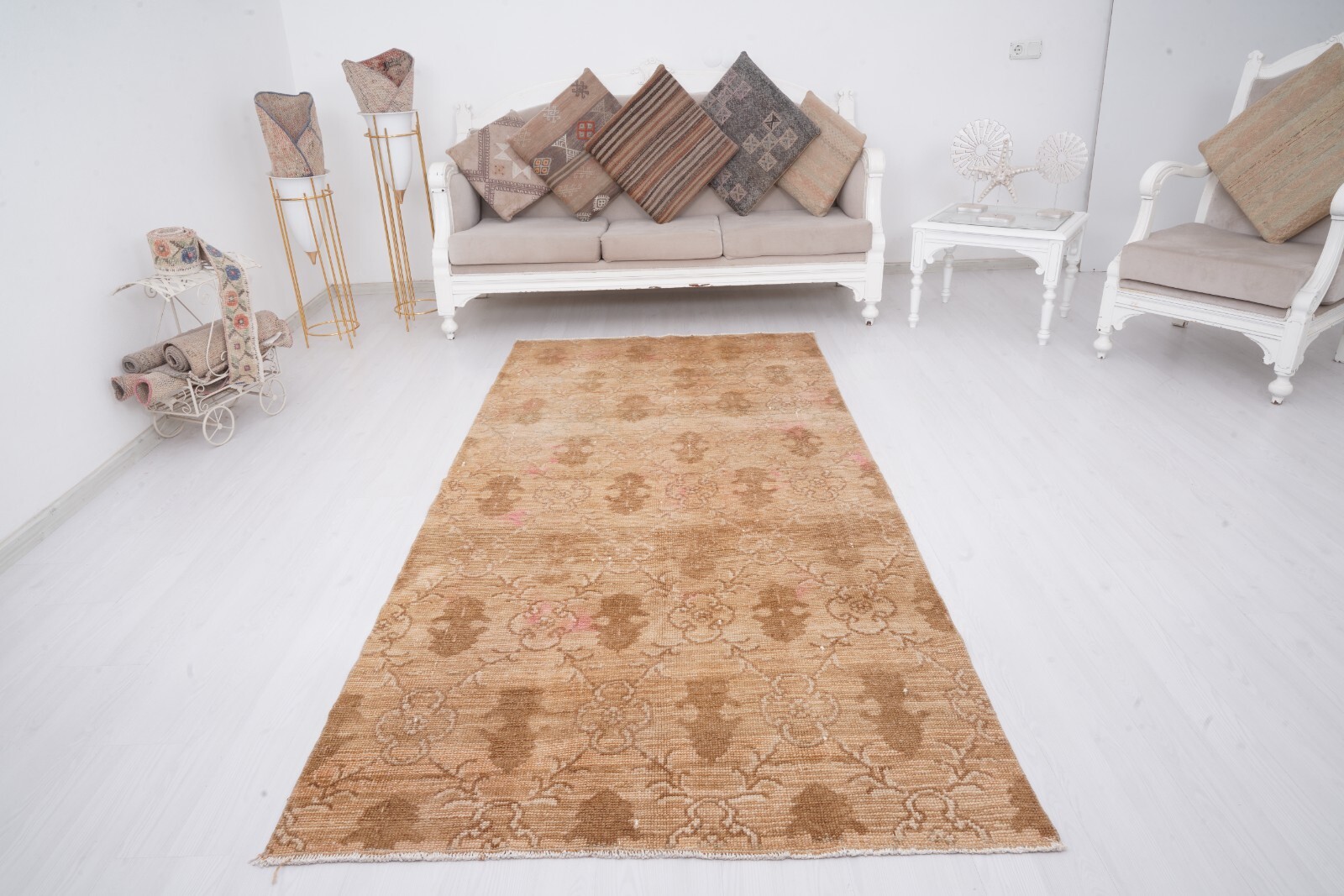 Antique Turkish Rug 4 x 8 Vintage Runner Rug Neutral Oushak Carpet Faded Rug 377