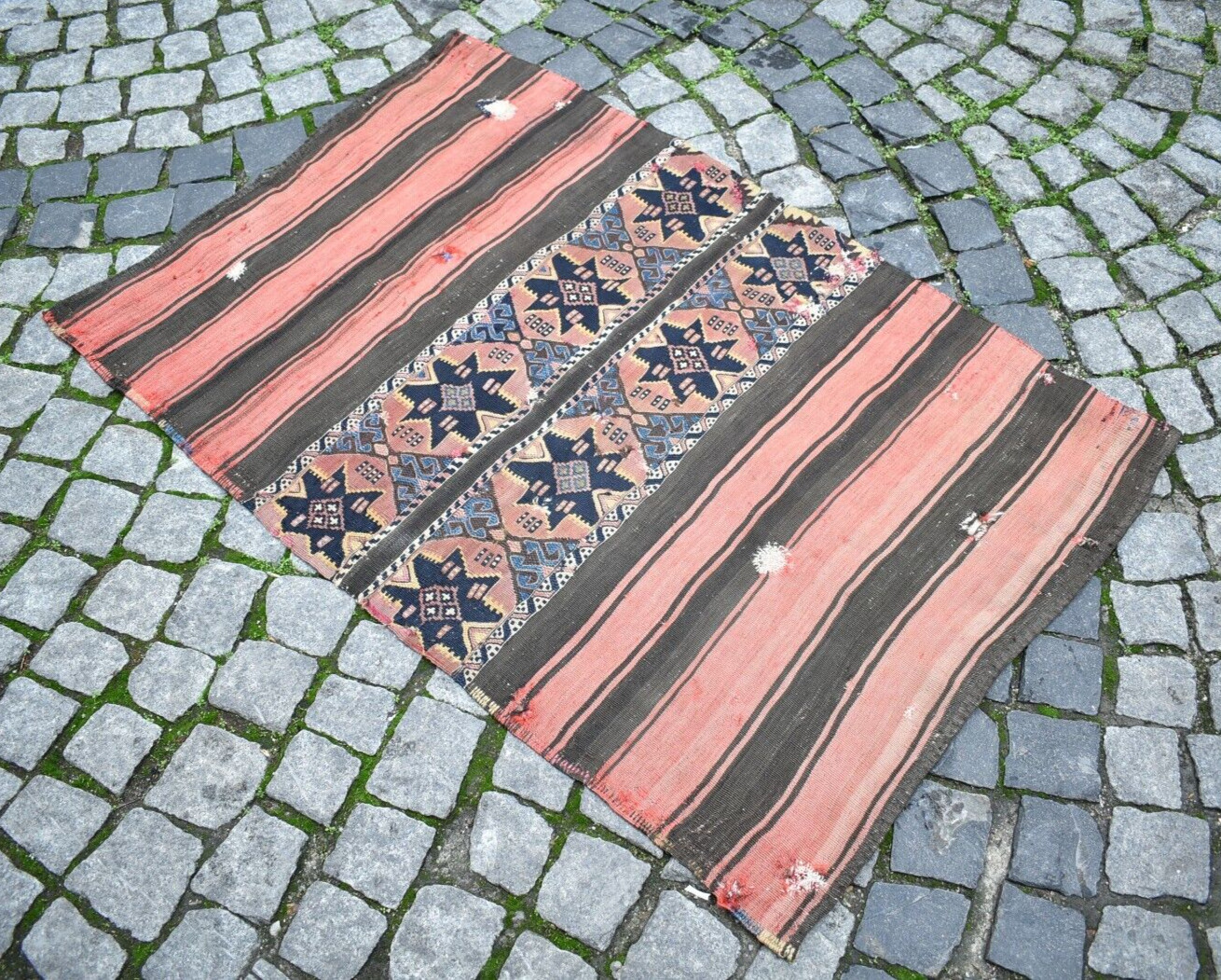 Fabulous Antique Kilim Chuval 3’0 x 4’5 ft Anatolian Collector’s Item Chuval Rug
