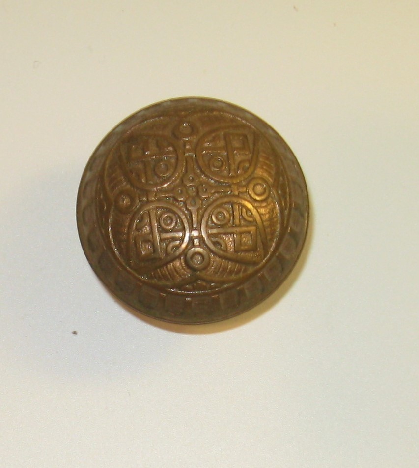VINTAGE ORNATE EASTLAKE BRASS DOORKNOB 2-1/4″ DIAMETER