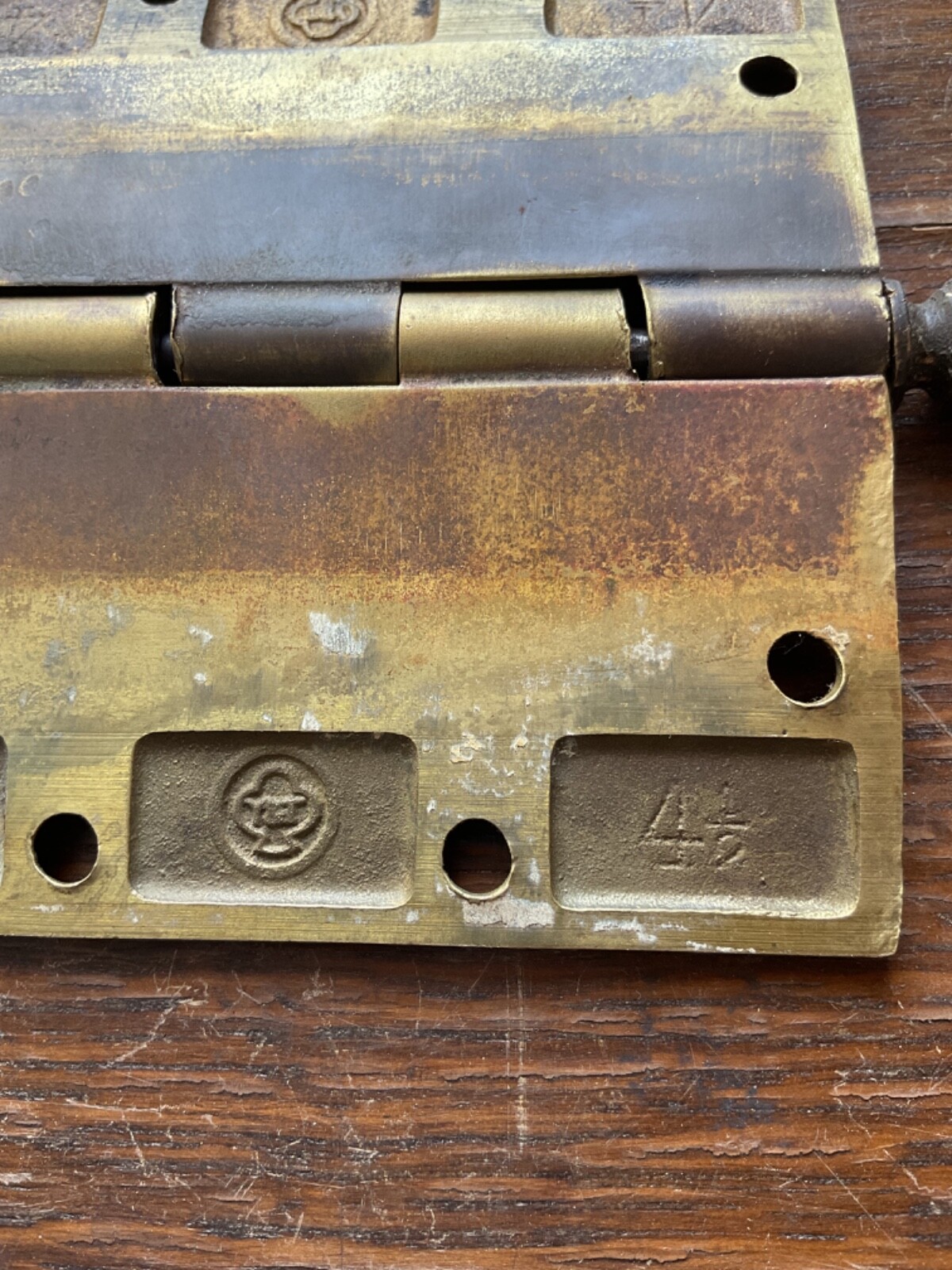 1 Pair Set Of 2 YALE & TOWNE brass bronze 4 1/2 x 4 1/2 early door hinges
