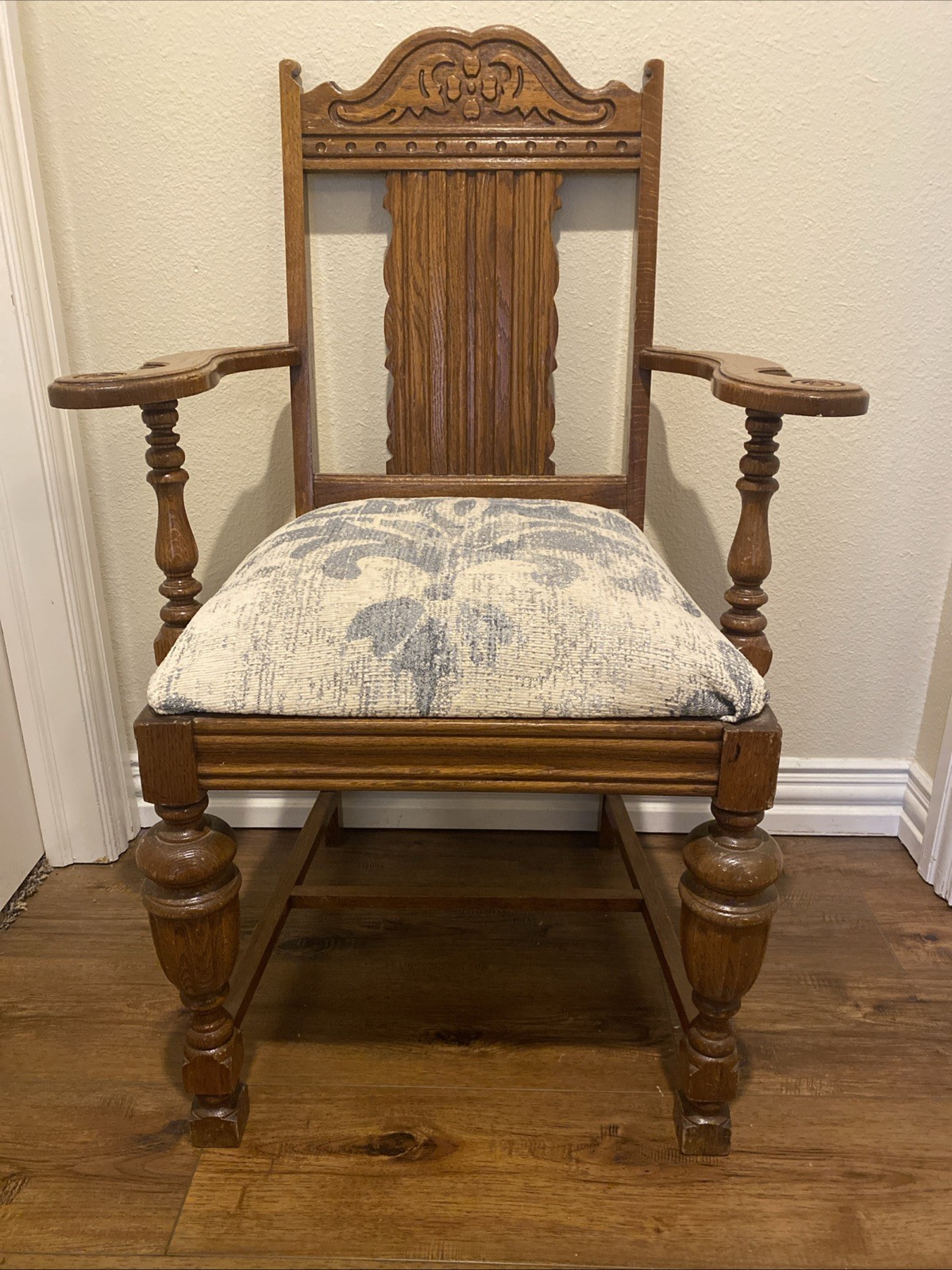 Antique Jacobean Style English Revival Dining Arm Chair