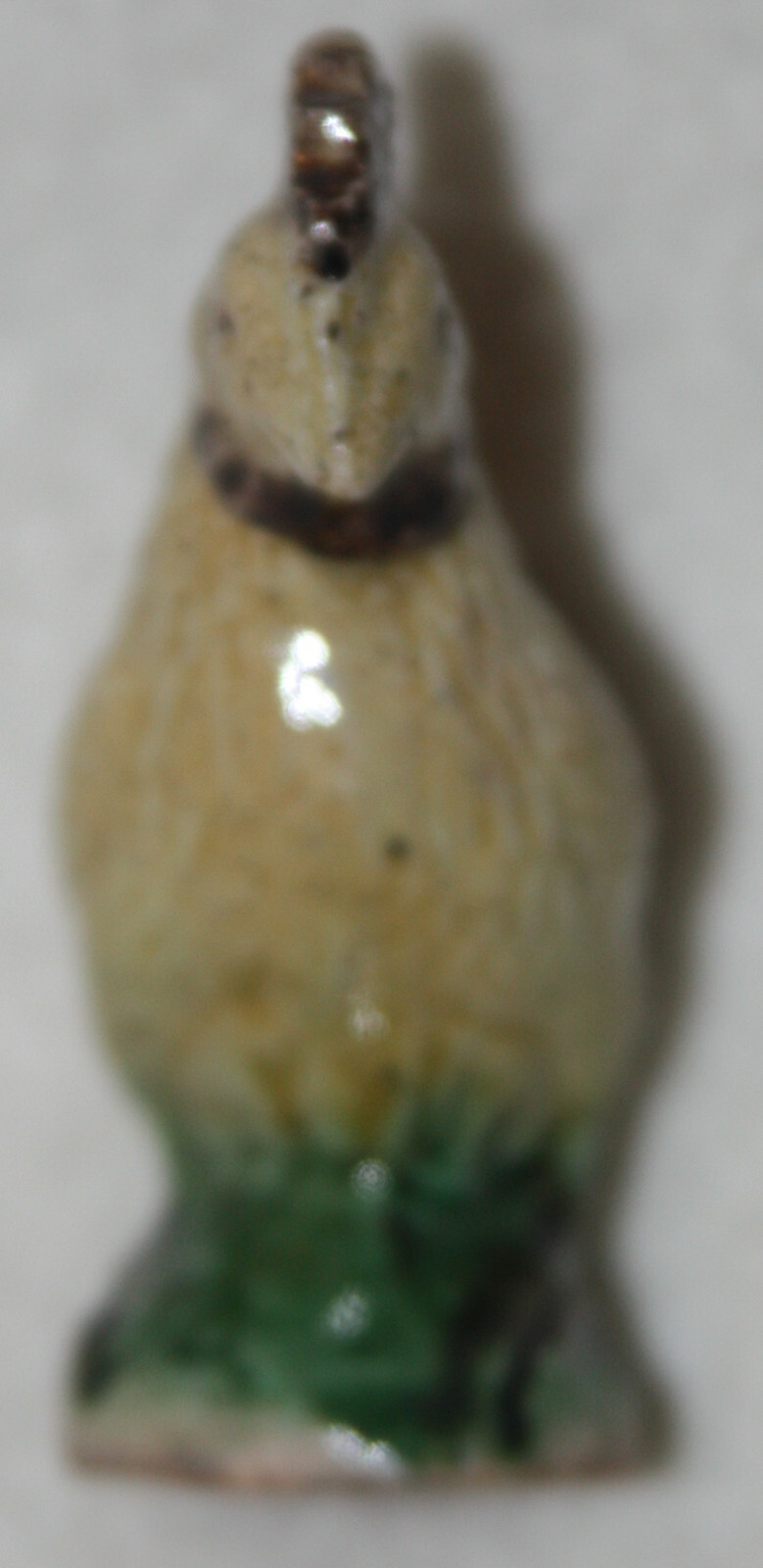 Chinese 1880s Yellow Glazed Earthenware Miniature Chicken Figure