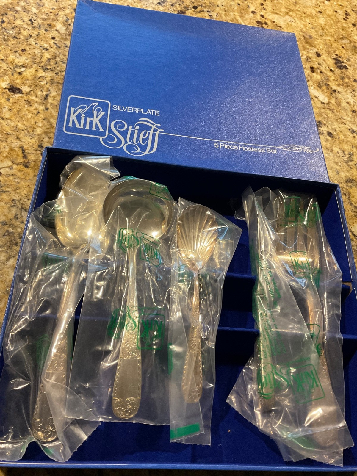 VINTAGE KIRK STIEFF SILVER PLATED 5 PIECE HOSTESS SET PLYMOUTH LIKE MAYFLOWER