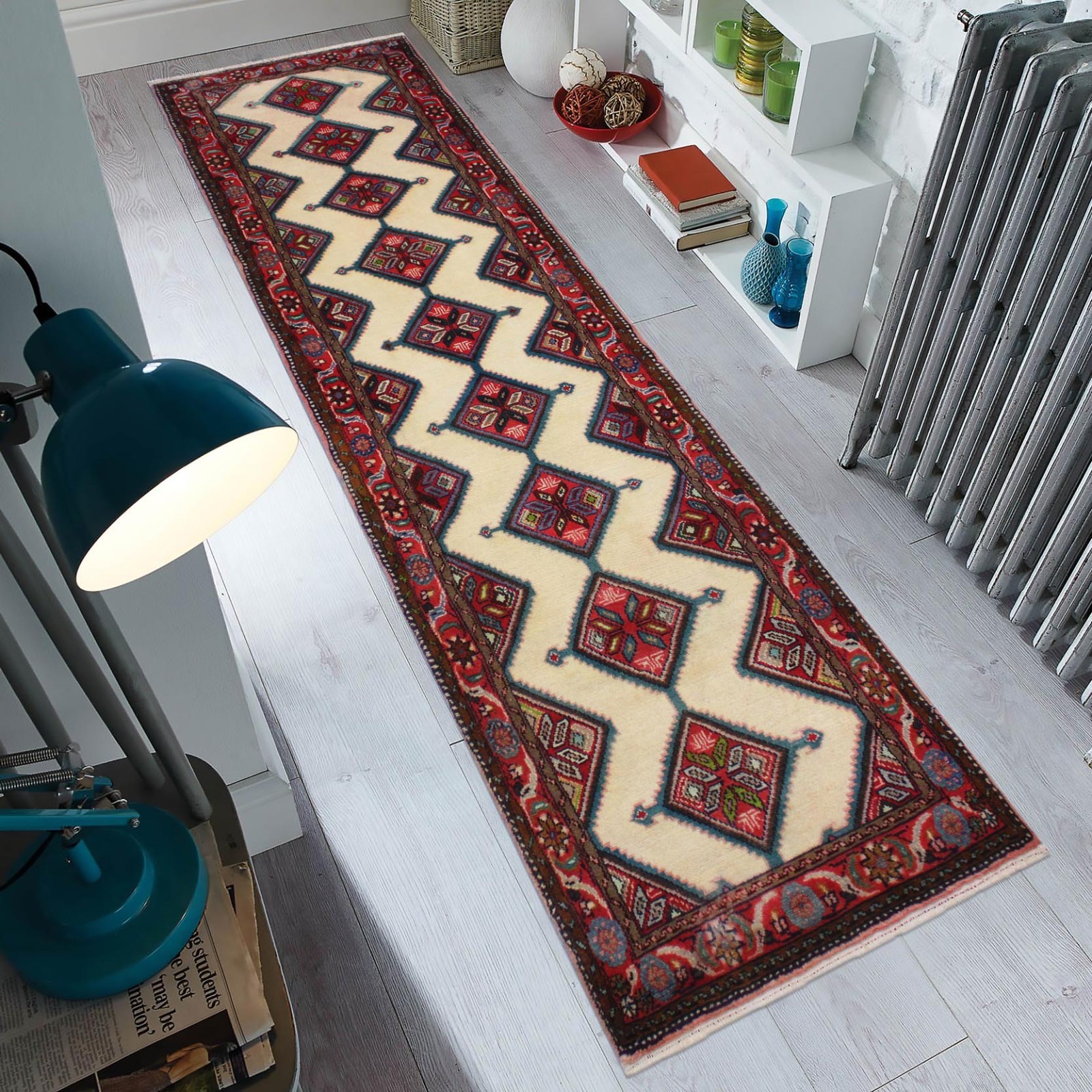 Hand-Knotted Wool Runner Rug – 2.6 x 9.9 ft – Ivory Red