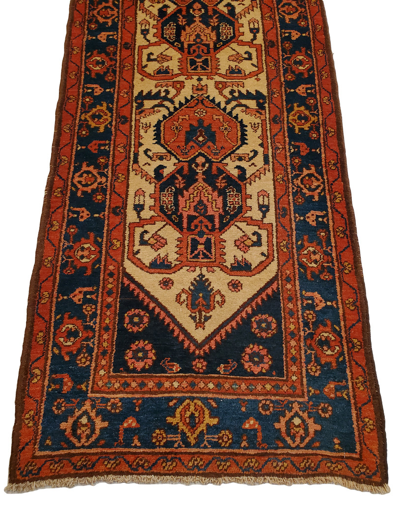 Regal Red Beige & Navy runner, Multi-Medallion – 2’8″ x 9’5″