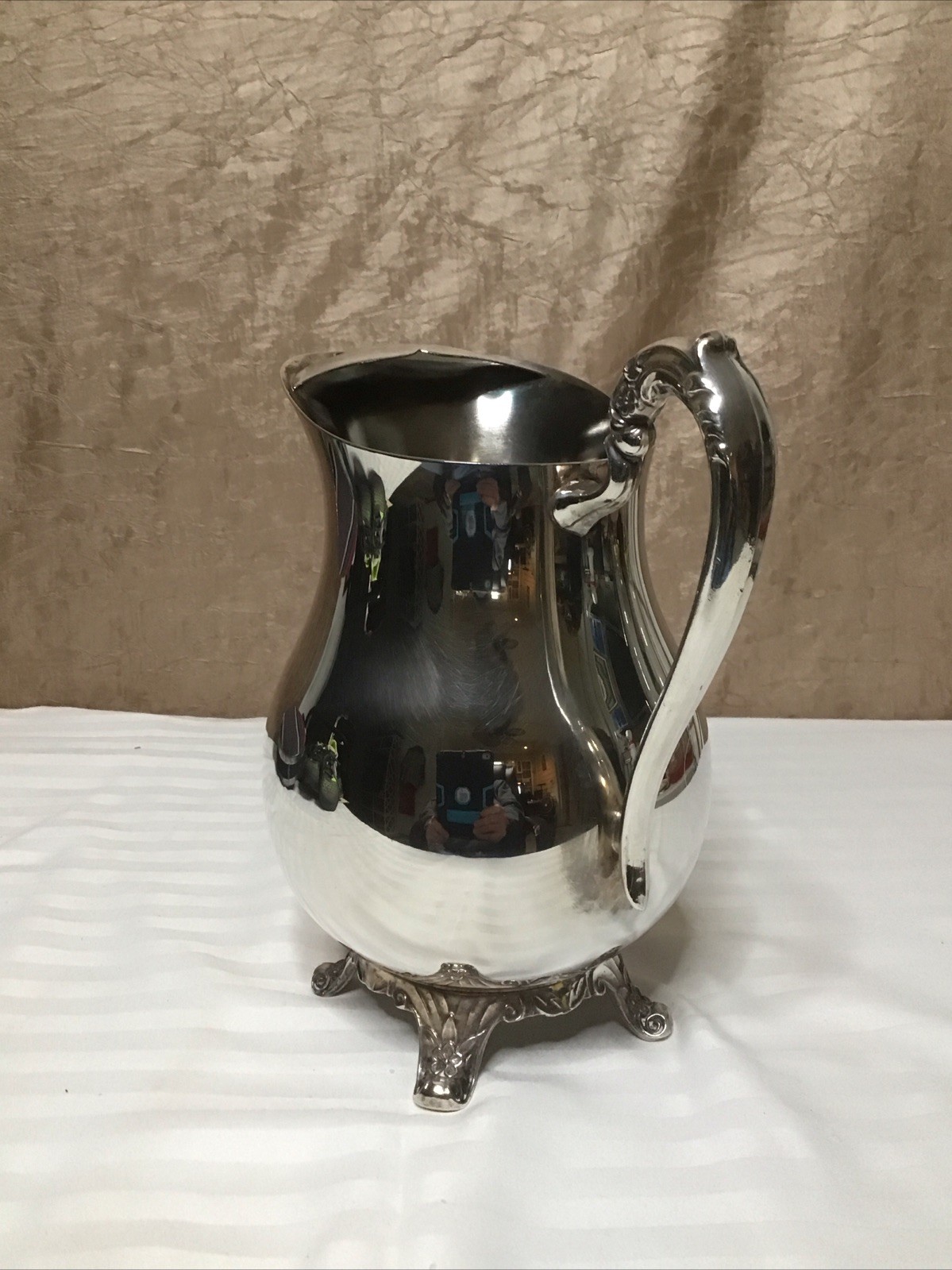Vintage 1883 FB Rogers Silver Co. Silver Plated Footed Lipped Water Pitcher 3707