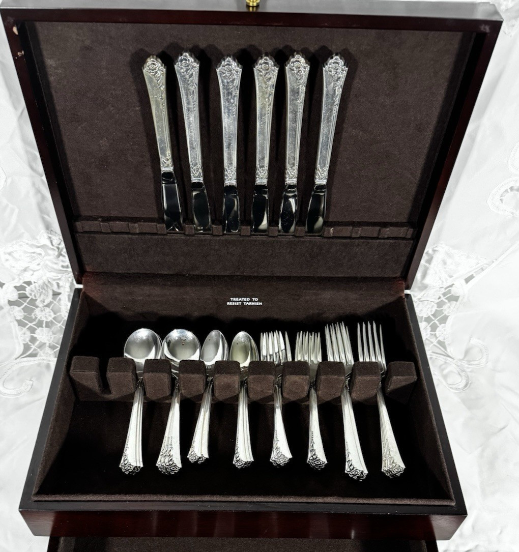 Oneida Damask Rose Sterling Silver Flatware Set – 30 Pieces Service for 6