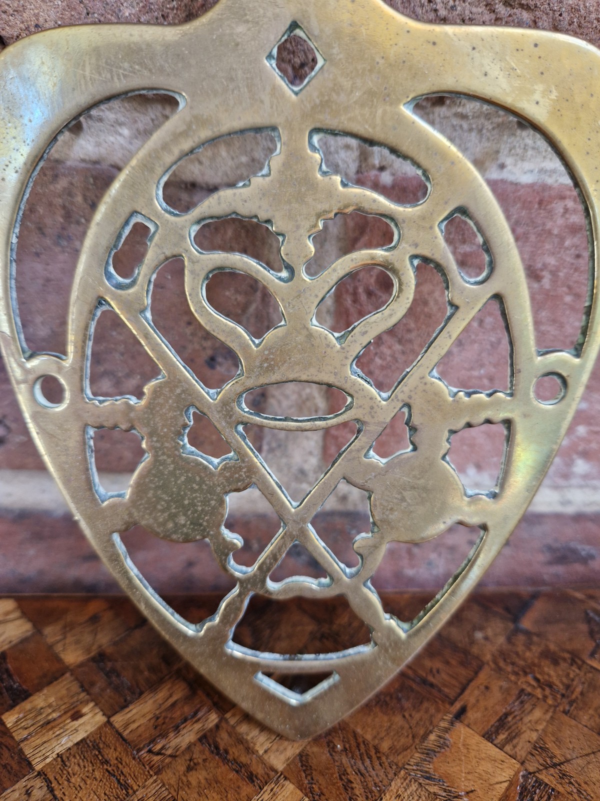 Antique Victorian – Fretted Brass Hot Iron Trivet With Royal Crown Design – VG