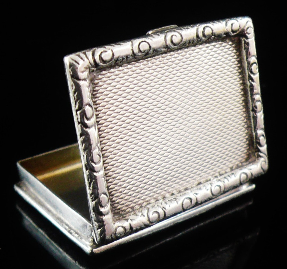Sterling Silver Pill or Patch Box, John Charles Lowe, Hallmarked London 1937