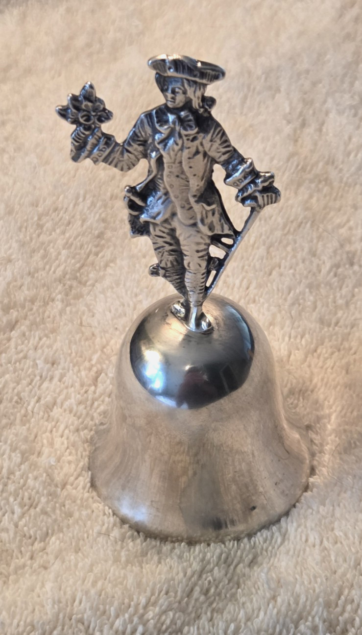 American sterling silver DINNER BELL all silver Courting Colonial Dandy 78 grams