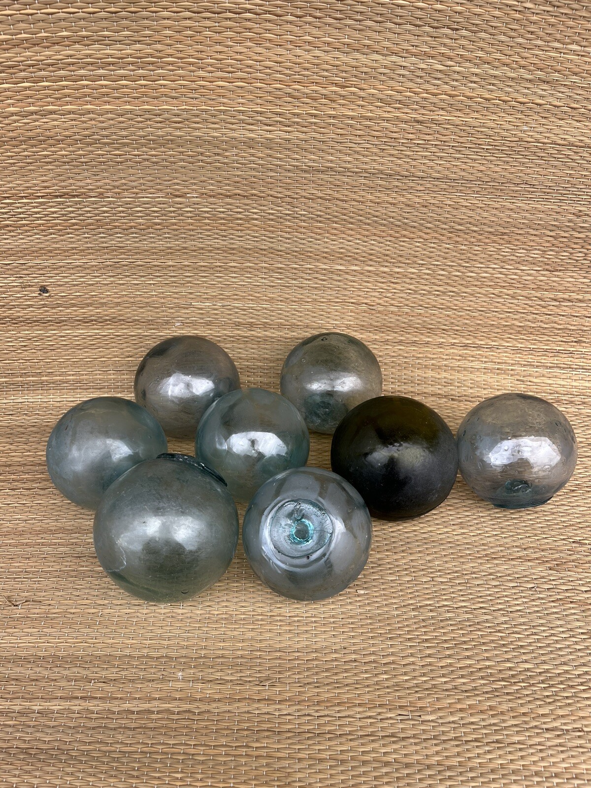 Japanese GLASS Fishing FLOATS 3-3.5″ LOT-8 Round Buoy BALLS Authentic Vintage B