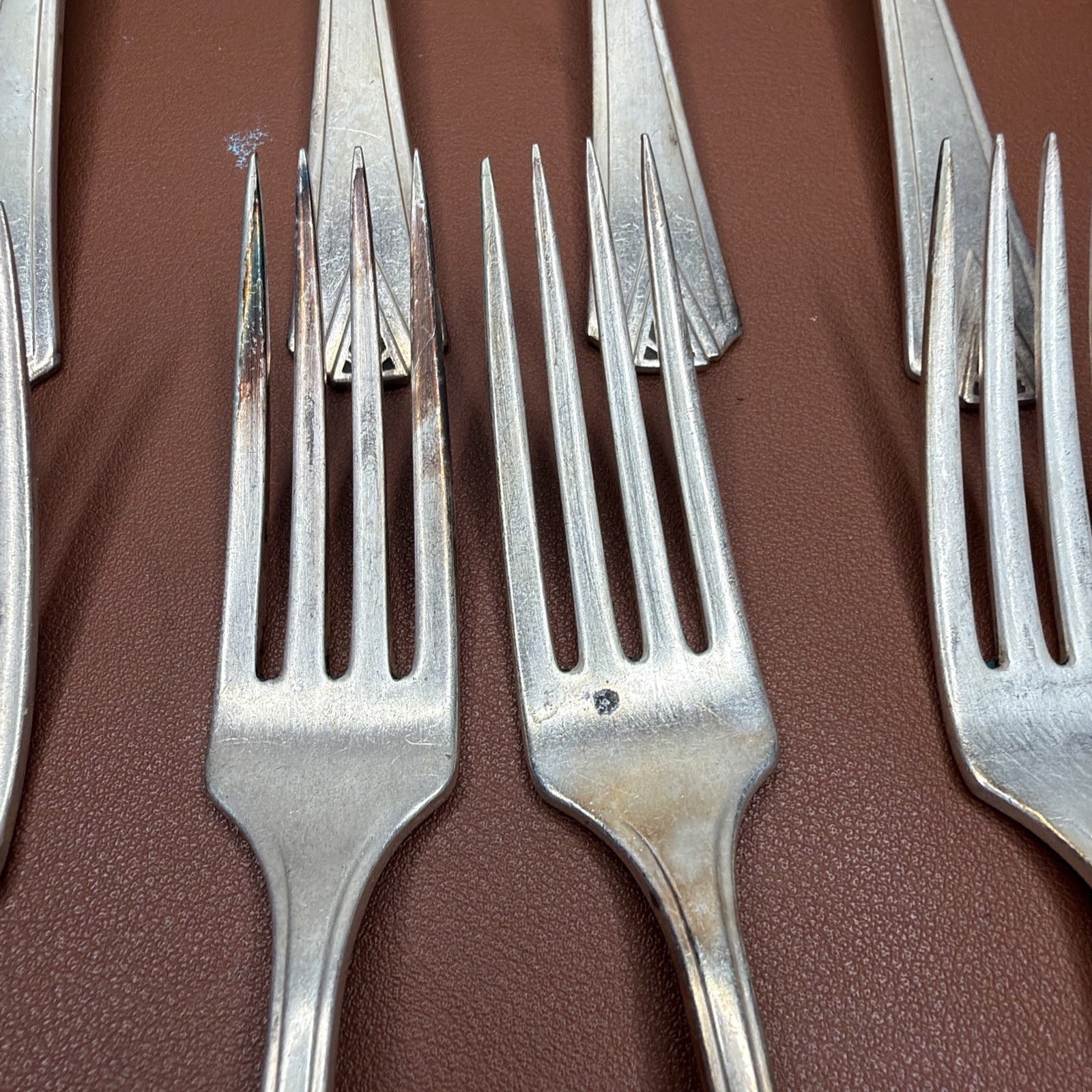 Vintage 25 Pc Deauville Oneida Community silver-plate Art Deco 1929 Flatware Set