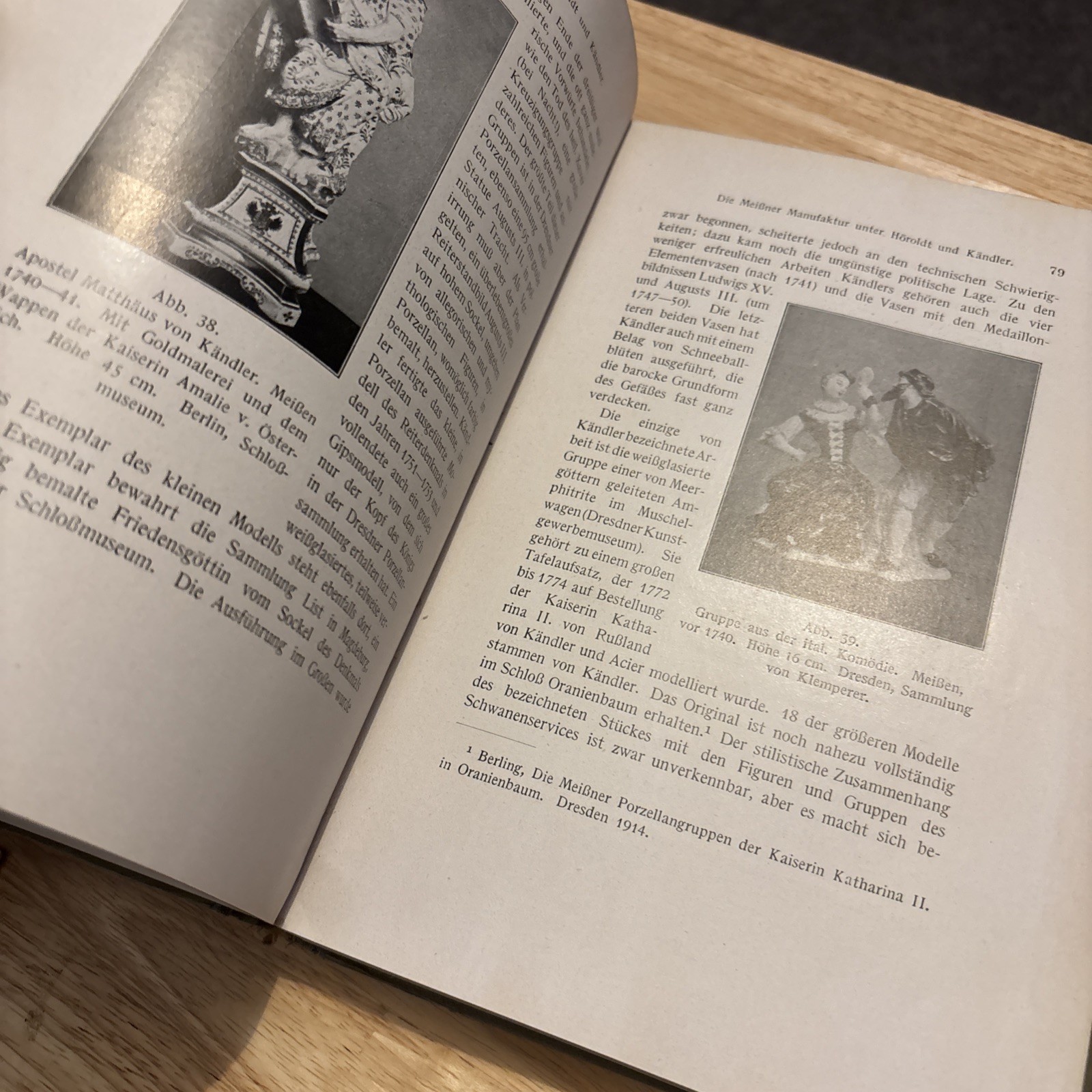 Reference Book European Porcelain – Der Neue Danckert Handbuch des Europäisch…