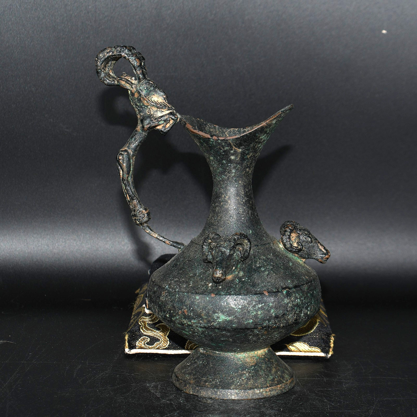 Genuine Ancient Roman Imperial Period Jug Vessel with Ibex & Ram Head Protomes