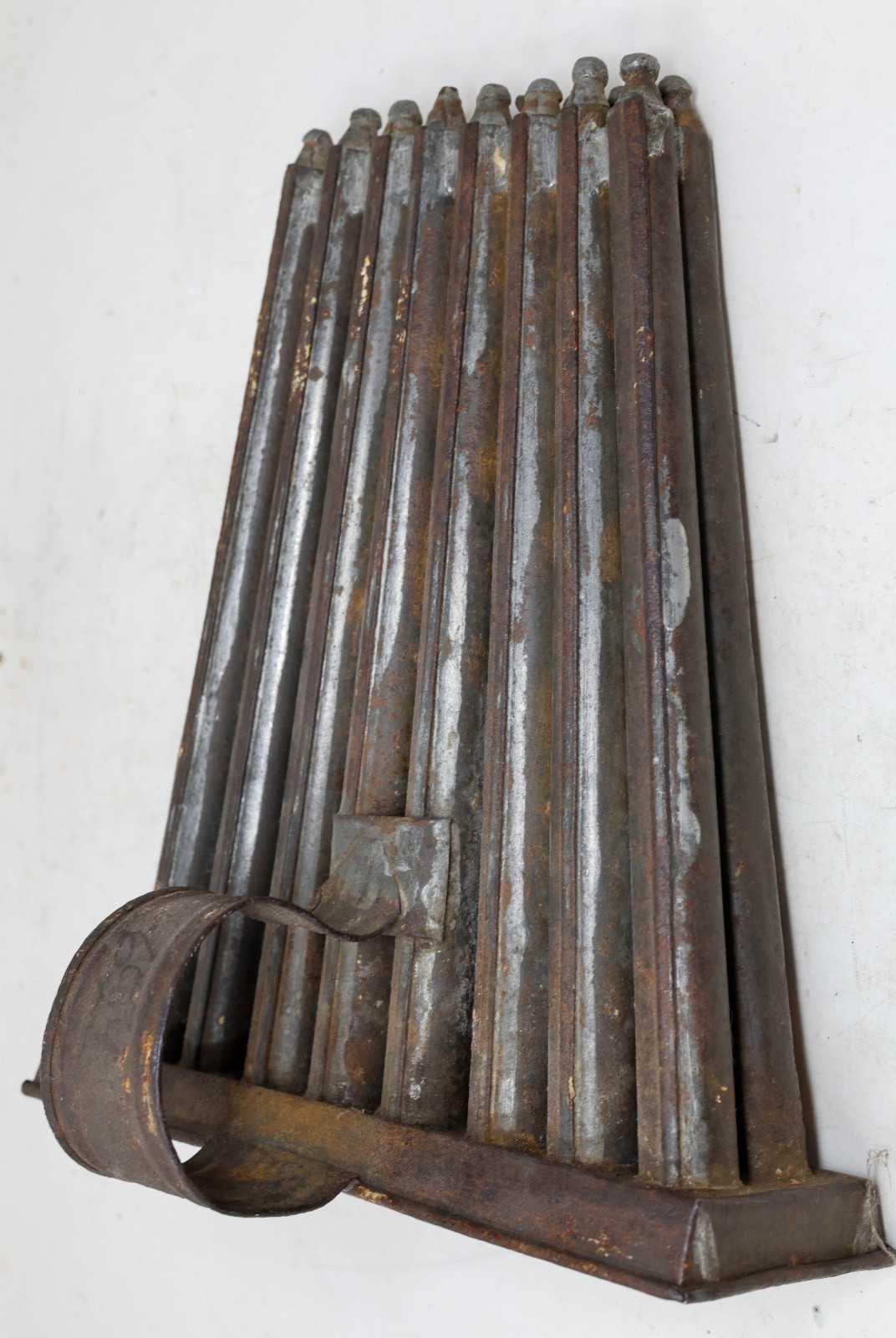 Antique mid-1800’s 16-Tube Candle Mold 9.5″ Primitive Tin Tray Top Handle