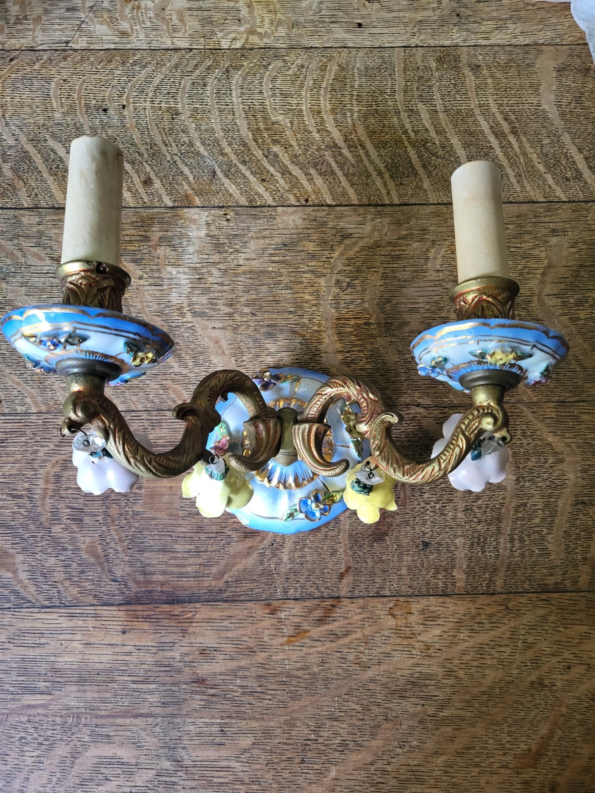 light fixture,Sconce. Italian Capodimonte Style